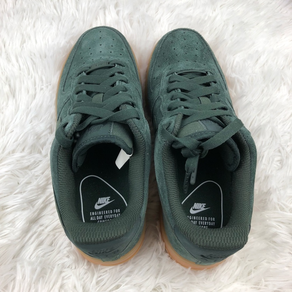 ⬇️FINAL PRICE DROP⬇️ Nike Air Force 1 SE - Picture 6 of 7